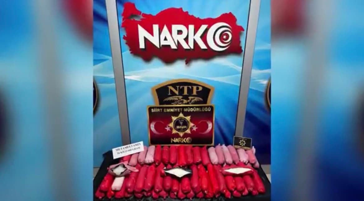 Siirt’te Hayvanların Karın Boşluğunda 54,6 Kilo Uyuşturucu Ele Geçti - Galeri 1