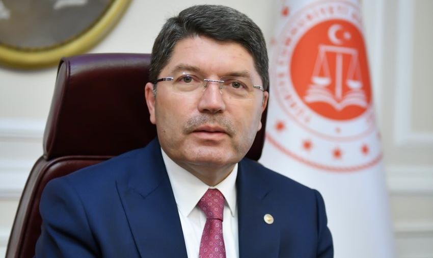 Cumhuriyet Savcısı Ercan Kayhan’a Bıçaklı Saldırı: Adalet Bakanı Tunç’tan Taziye Mesajı