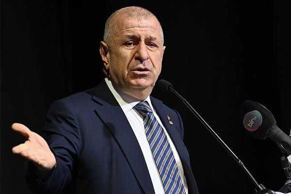 Ümit Özdağ’dan Yargı Çıkışı: “Asıl İhlal Anayasa Mahkemesi Kararlarının Uygulanmaması”