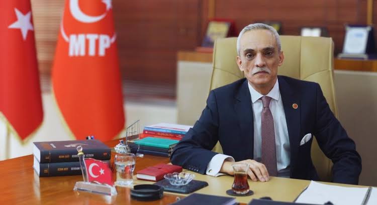 Ahmet Yılmaz: “Zorunlu askerliği kaldıracağız; gönülsüzden, tarikatçılardan asker olmaz”