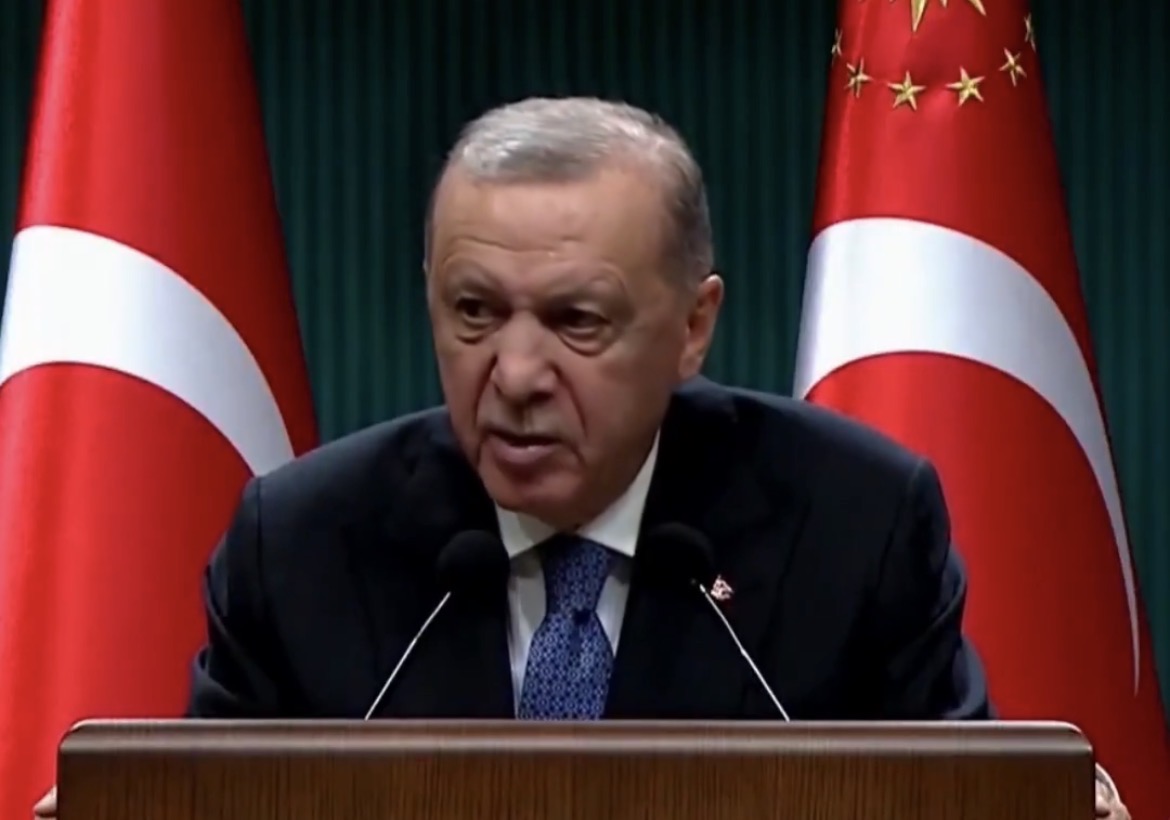 Erdoğan’dan Muhalefete Sert Mesaj: “Bizi Kendinizle Karıştırmayın”