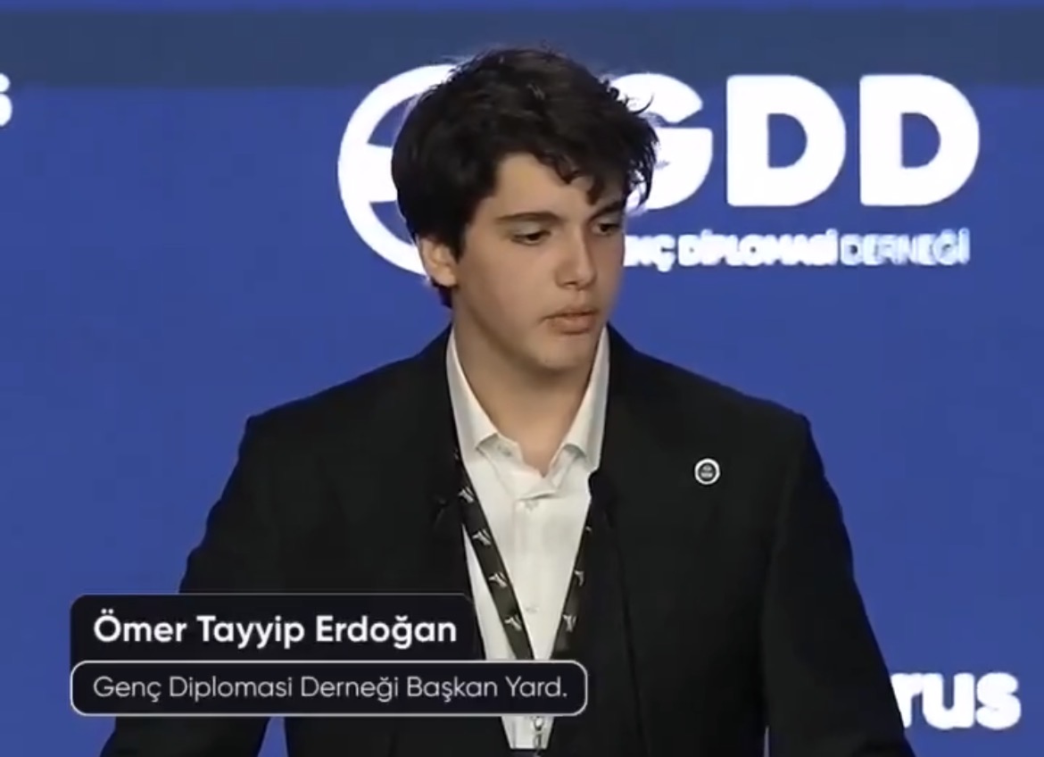 Cumhurbaşkanı Erdoğan’ın Torunu Diplomasi Forumunda Konuştu