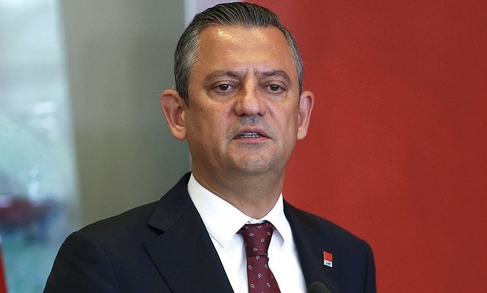 Özgür Özel’den TBMM’de Öcalan Sloganlarına Sert Tepki