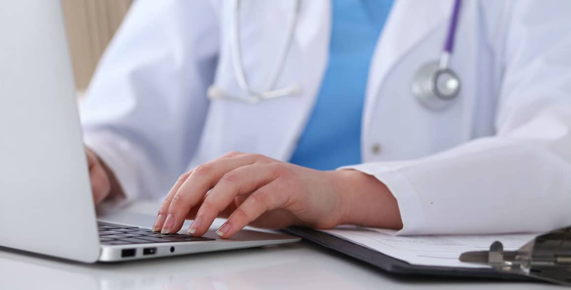 Doktorlara Sosyal Medya Kısıtlaması: Yeni Yönetmelik Yürürlükte