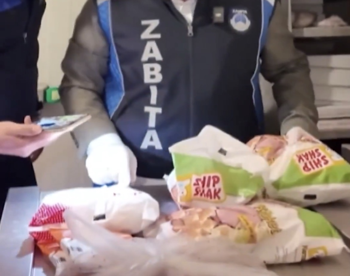 Hatay’da Börekçide Tarihi Geçmiş Ürünler Yakalandı