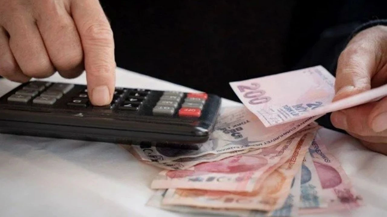 Memur ve Emeklilerin 5 Aylık Zam Oranları Açıklandı