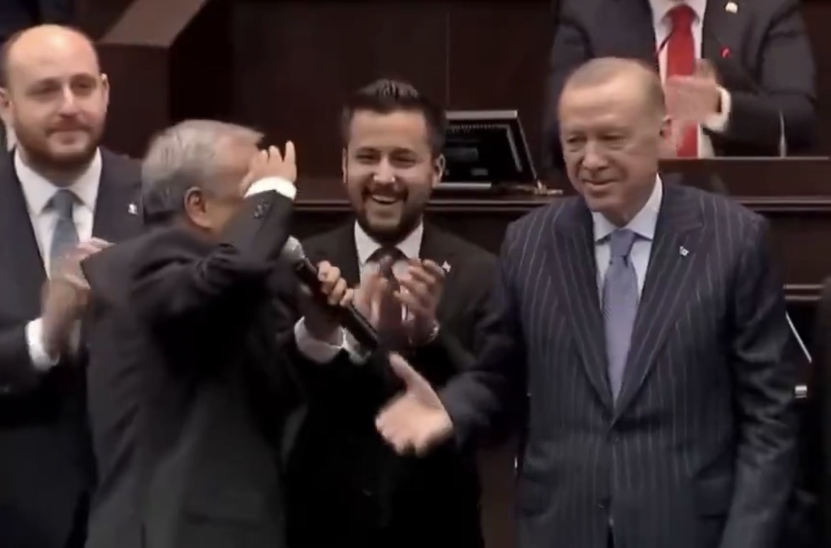 CHP’den AK Parti’ye: Hasan Ufuk Çakır ve İki İsim Daha İktidar Safına Katıldı